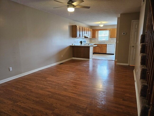Building Photo - 56 Tulip Grove Cir