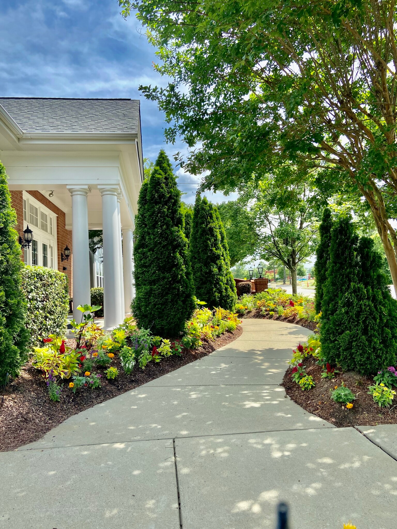 Building Photo - 615 Metro Sta