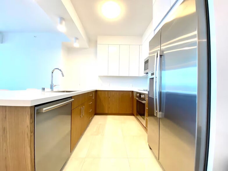 Kitchen - 629 Keeaumoku St