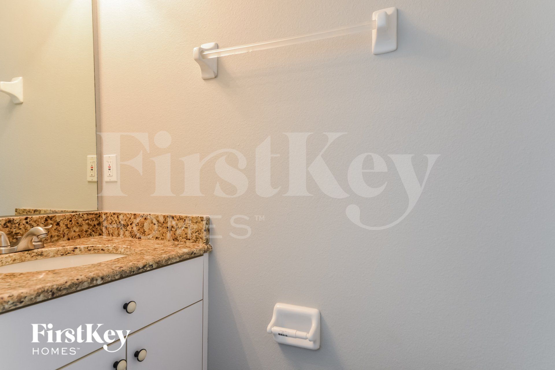 Building Photo - 2128 Brandon Park Cir