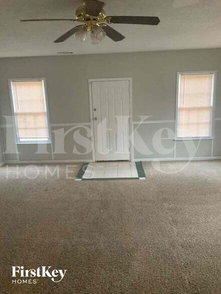 Building Photo - 175 Planters Walk