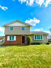 Building Photo - 3211 St Lukes Ln