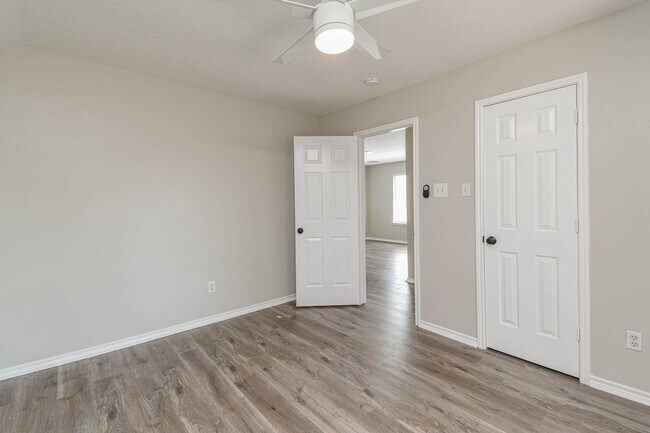 Building Photo - 19407 Scarlet Cove Dr