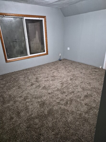 Building Photo - 20025 SW Farmington Rd