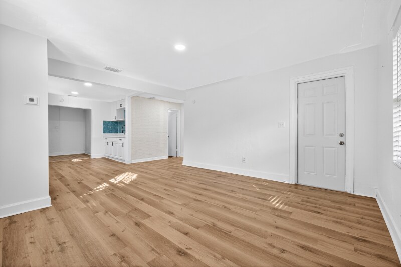 Building Photo - 3525 50th Ave N