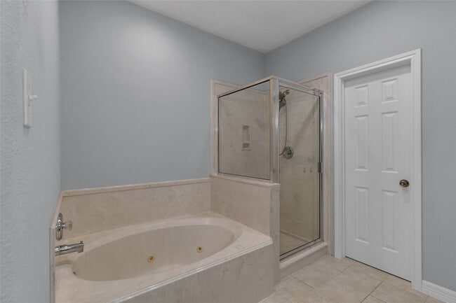 Building Photo - 341 W 23rd St