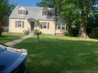 Building Photo - 213 S Blake Rd