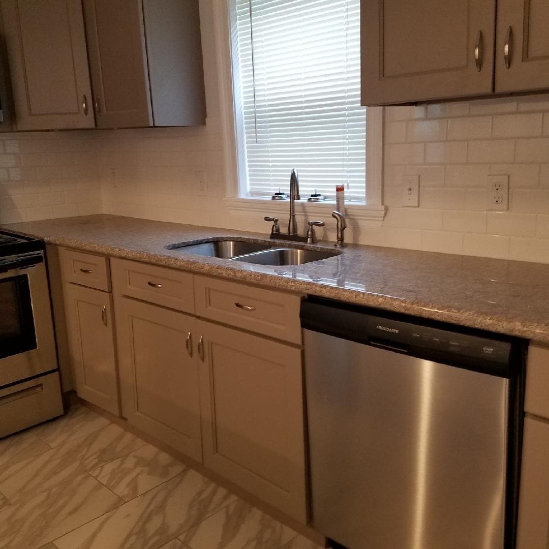 Building Photo - 3040 Fortin St