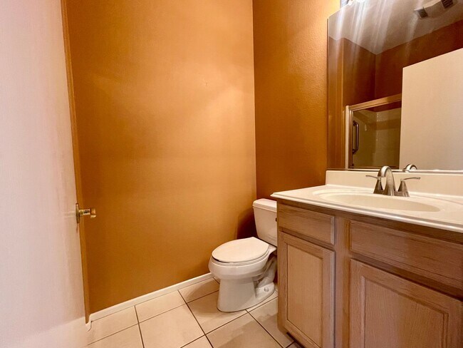 Building Photo - 78294 Bovee Cir