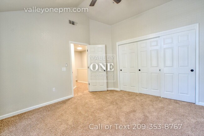 Building Photo - Rare vacancy opportunity in Turlock's fine...