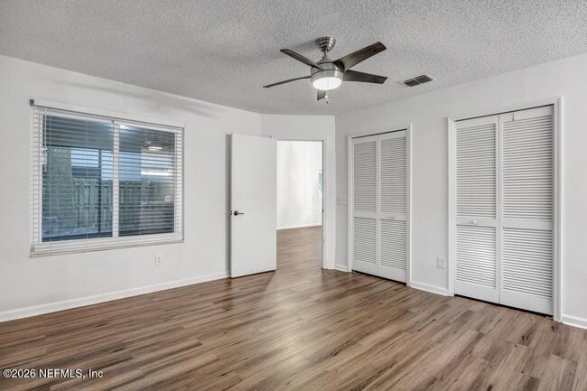 Building Photo - 3105 Coral Reef Dr