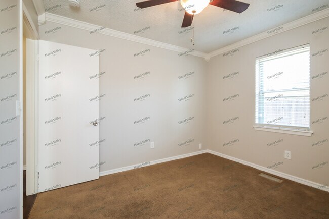 Building Photo - 14520 Alfalfa Ln