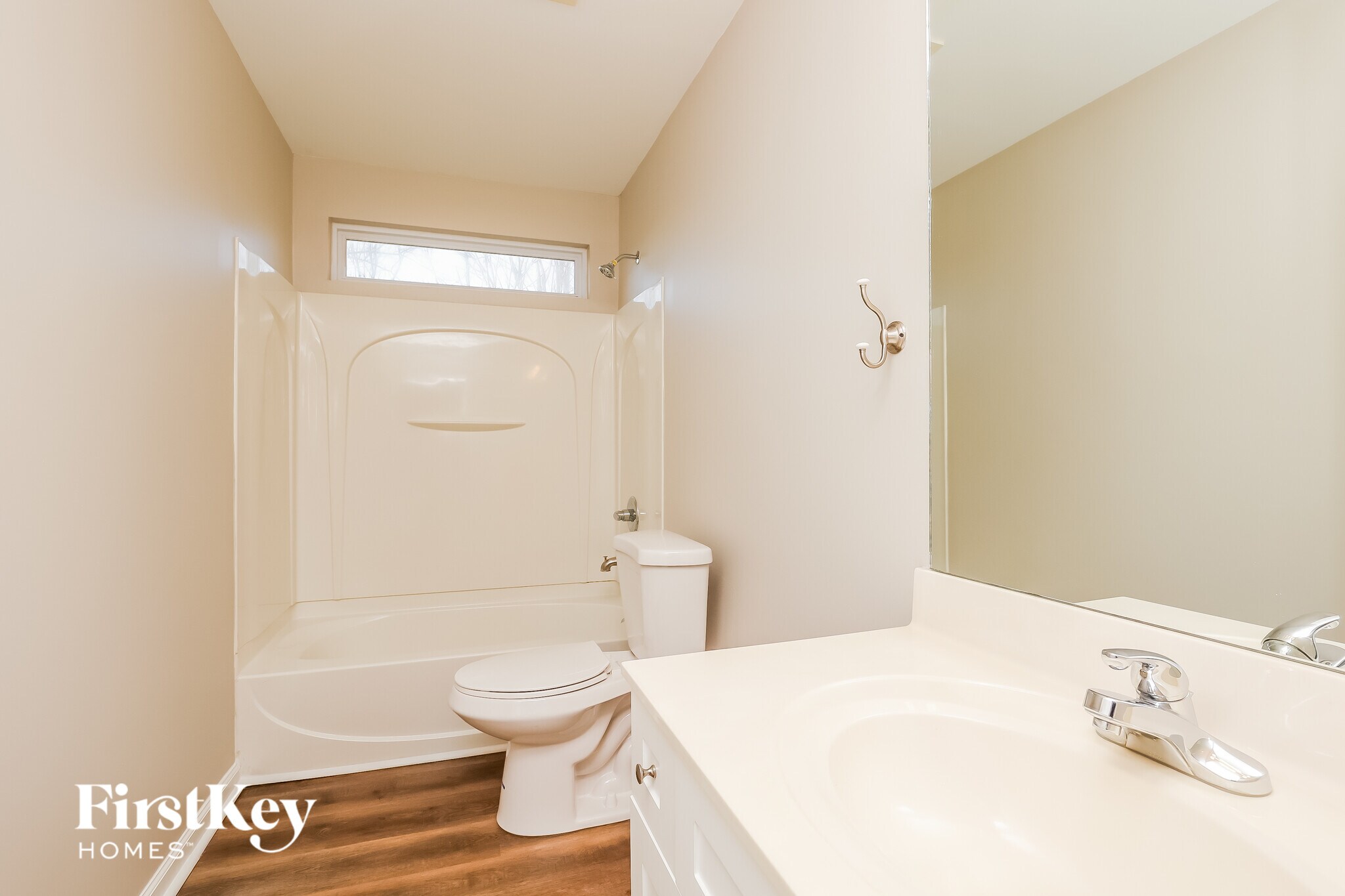 Building Photo - 1431 Bern Dr