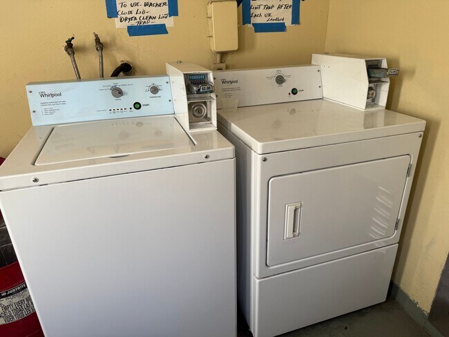 Building Photo - 3228 Honolulu Ave