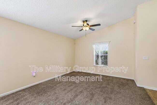 Building Photo - 12387 Anarania Dr