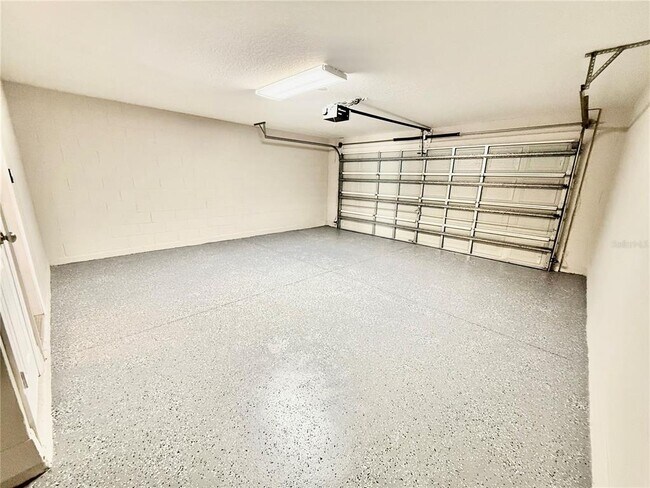 Building Photo - 2503 Aventurine St