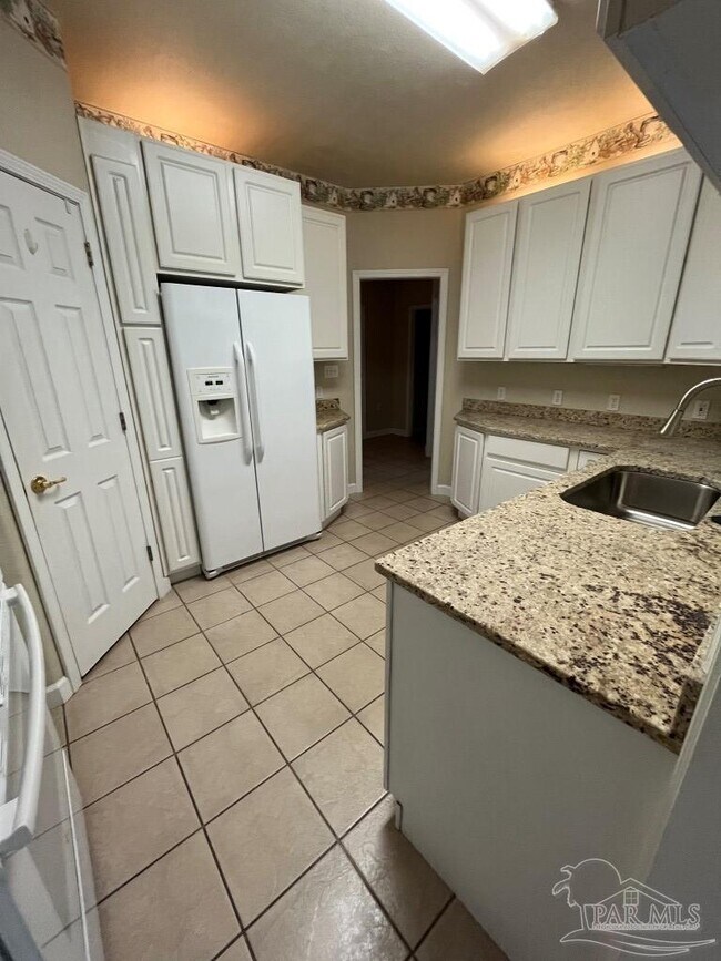 Building Photo - 754 Crooked Oak Dr