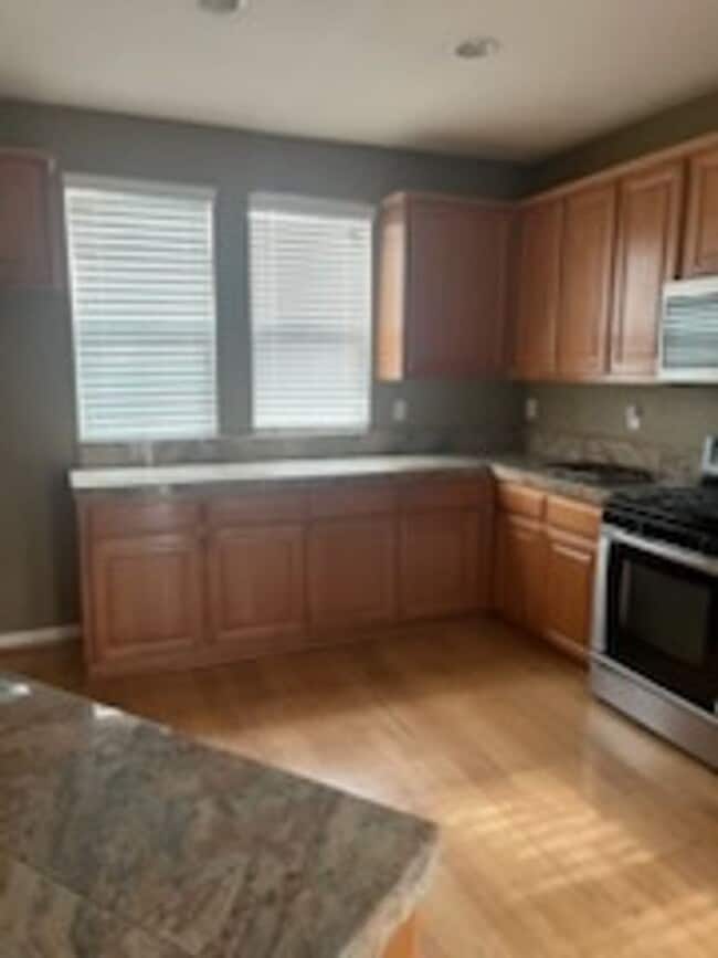 Building Photo - Patterson Stunner