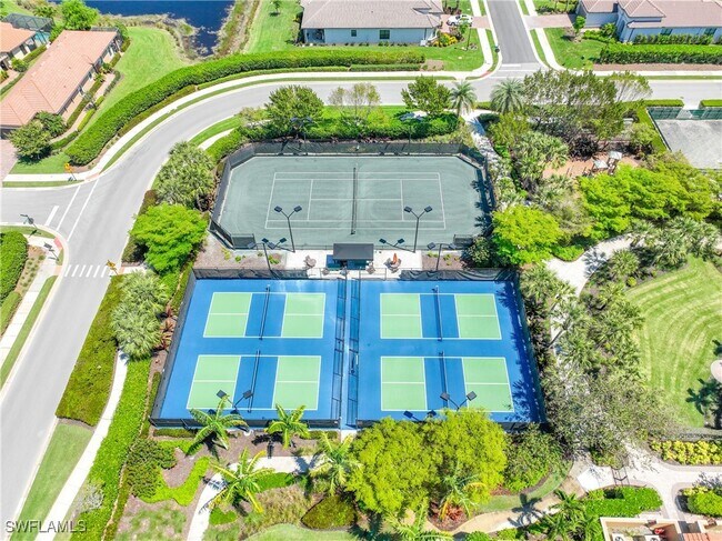 Building Photo - 8110 Calle Canovas St