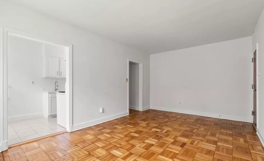 Building Photo - 4491 MacArthur Blvd NW