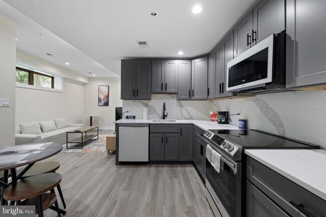 Building Photo - 3517 14th St NW