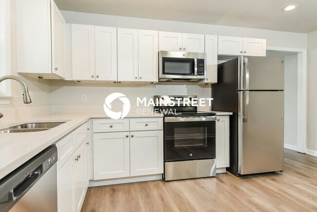 Building Photo - 3 Bedroom Pet-Friendly Home in WINSTON SAL...