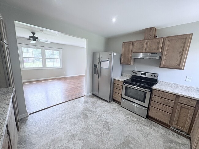 Building Photo - 109 Sheffield Rd