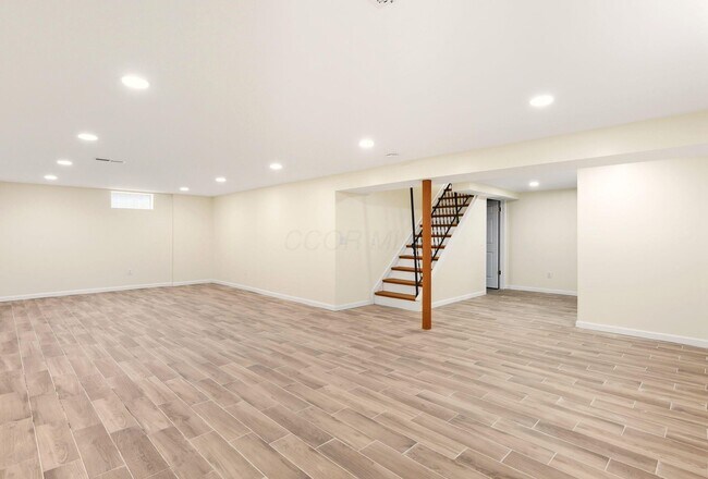 Building Photo - 3938 Halsey Pl