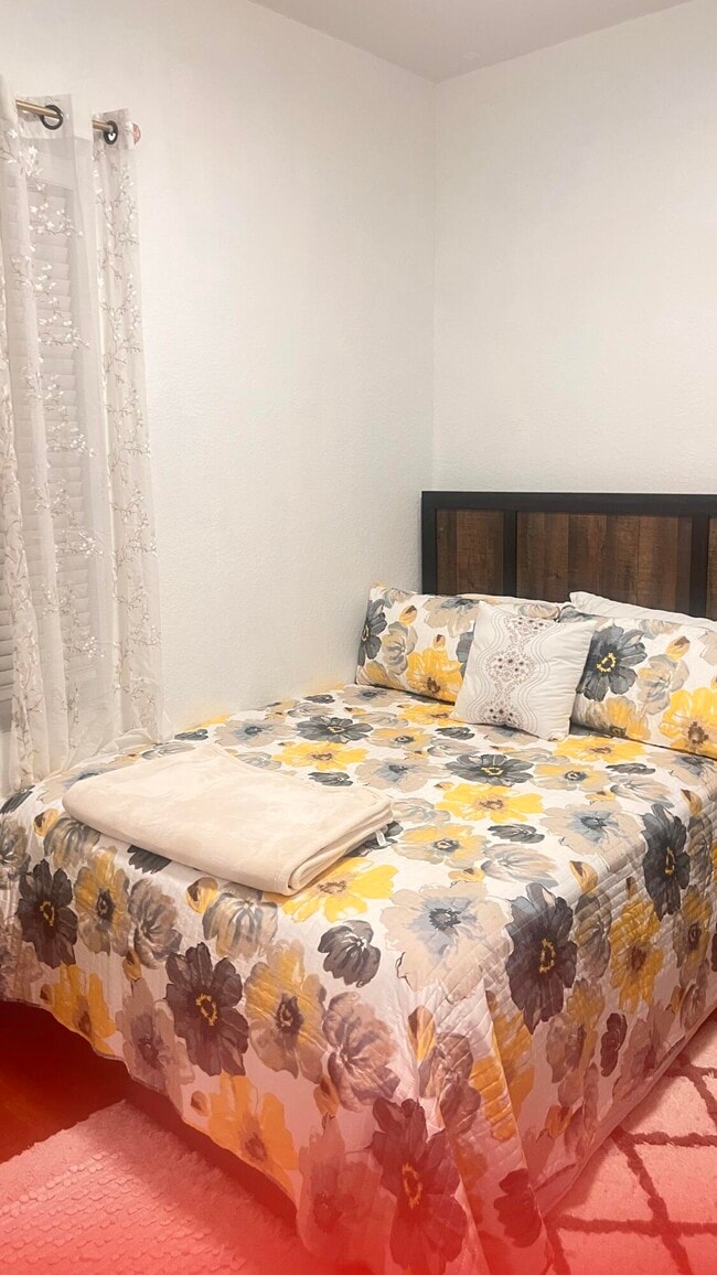 Building Photo - 4091 Plumbago Pl