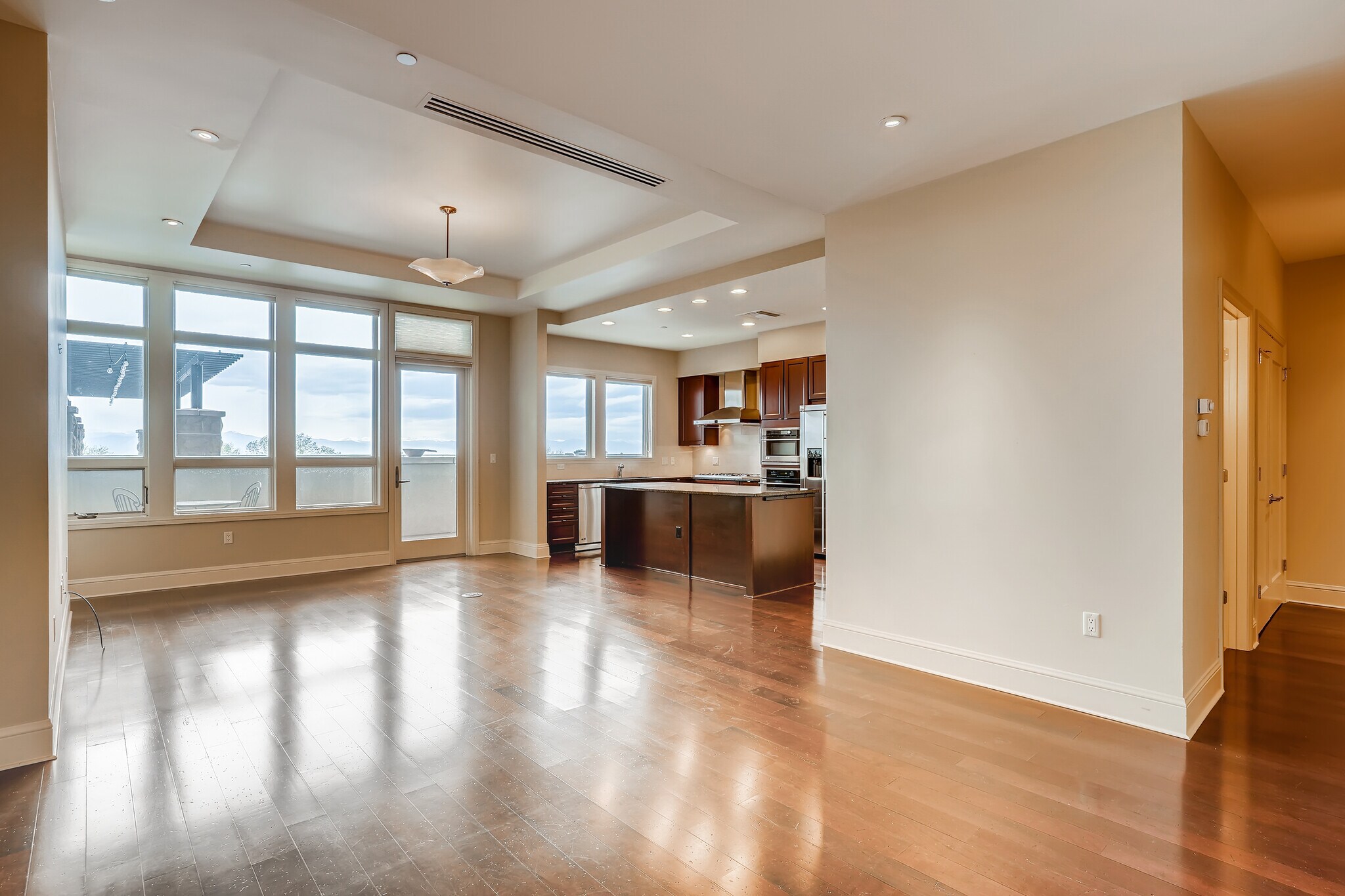 Building Photo - 5455 Landmark Plz