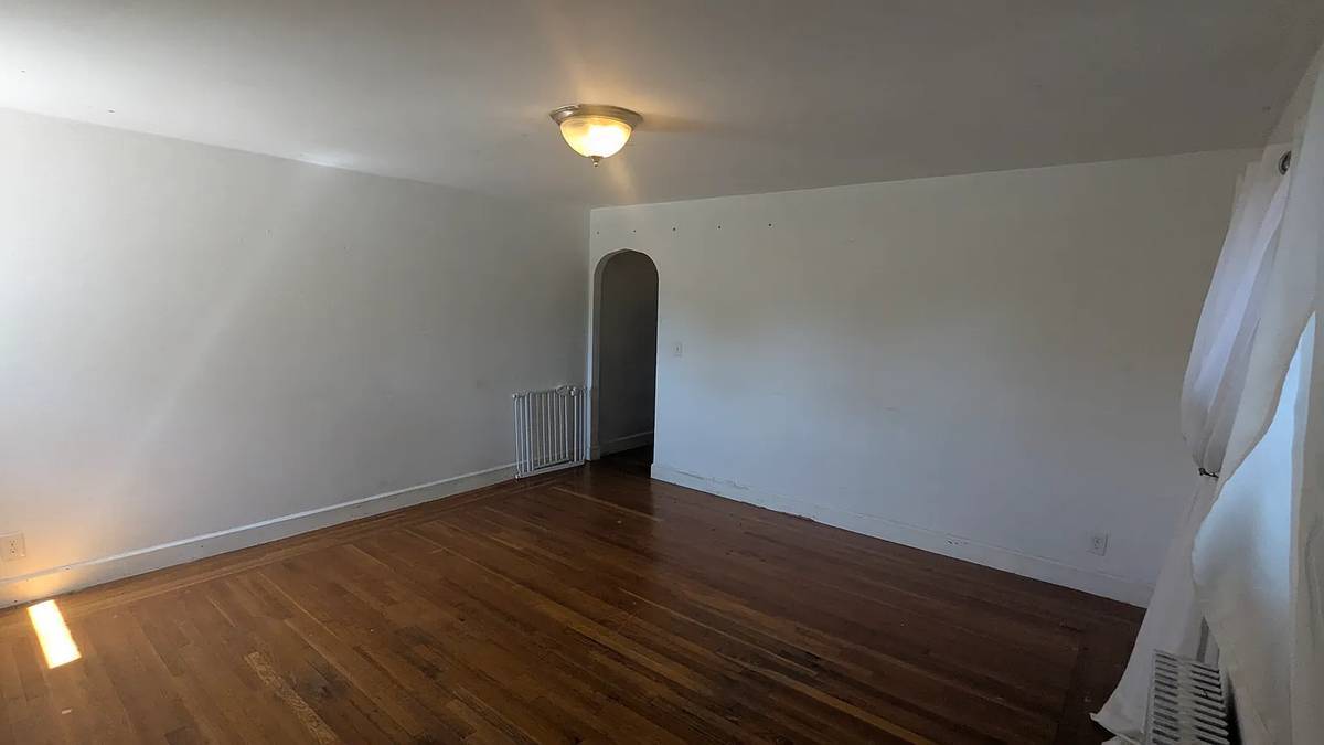 Building Photo - 60 Longue Vue Ave