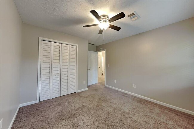 Building Photo - 3832 Betty Jean Ct