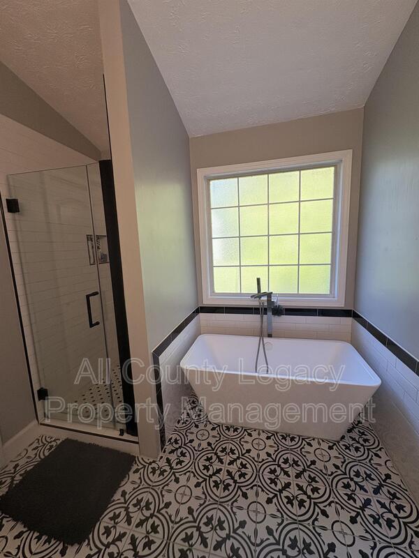 Building Photo - 3022 Winding Grove Dr