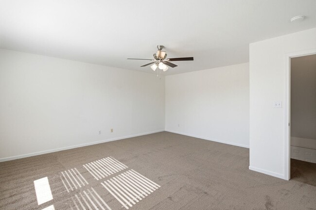 Building Photo - 3518-3520 Prescott Dr.