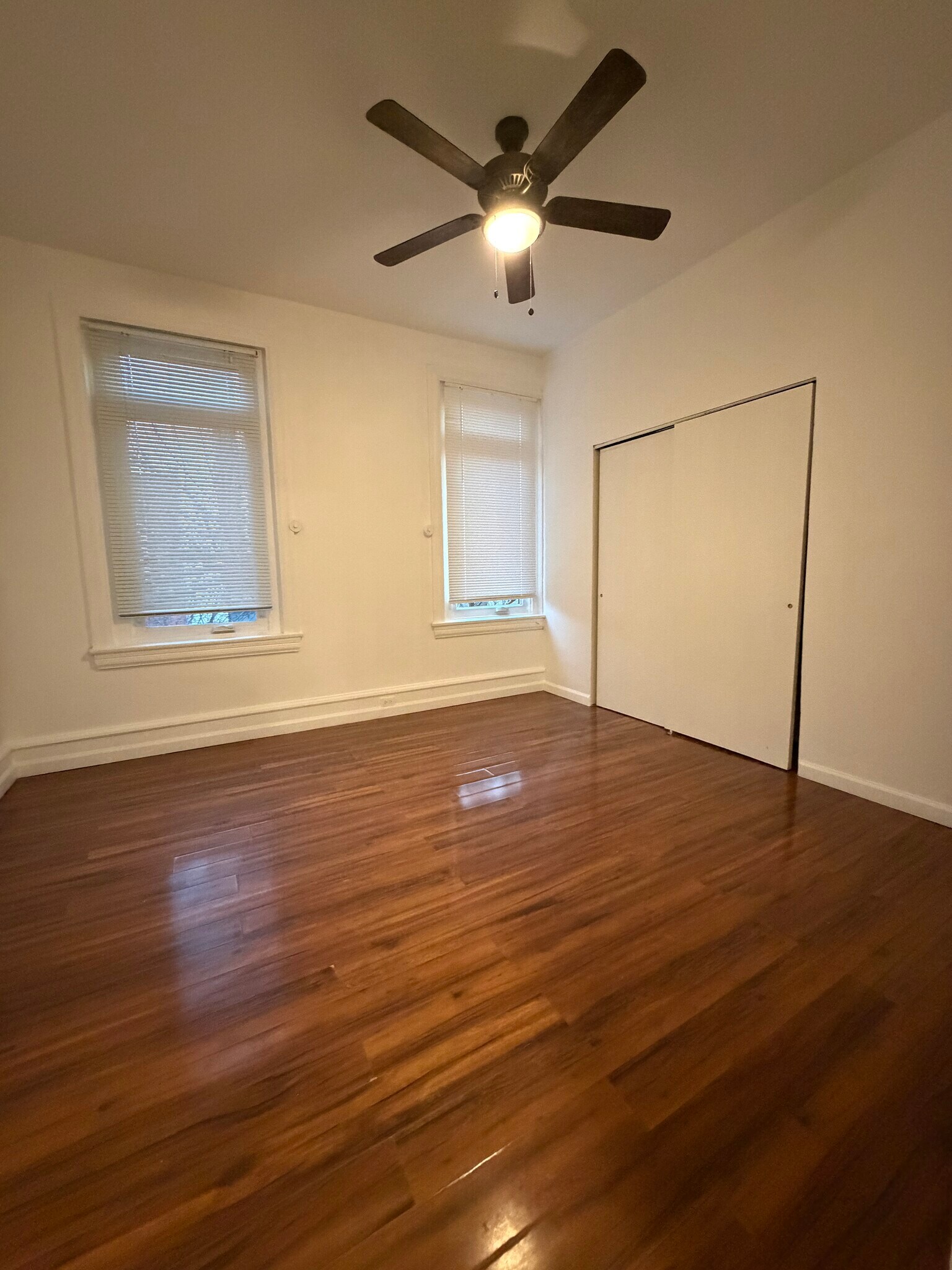 Front bedroom - 1641 Edgley St