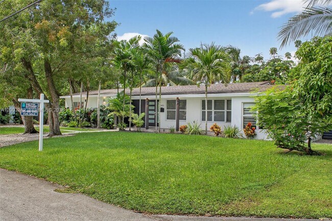 Building Photo - 6090 SW 63rd Ave