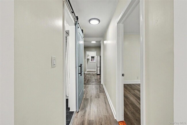 Building Photo - 52 Claremont Pl