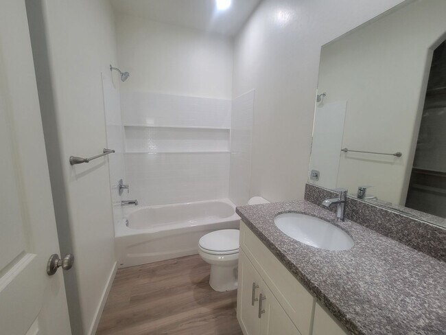 Building Photo - 8500 Grandy St