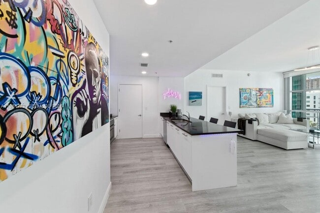 Building Photo - 3301 NE 1st Ave