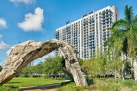 Building Photo - 5350 NW 84th Ave