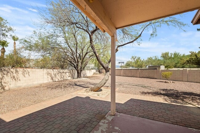 Building Photo - Move in ready home in Arizona Sunset!