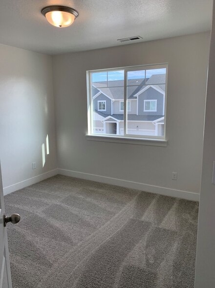 Building Photo - 3740 W 2380 N