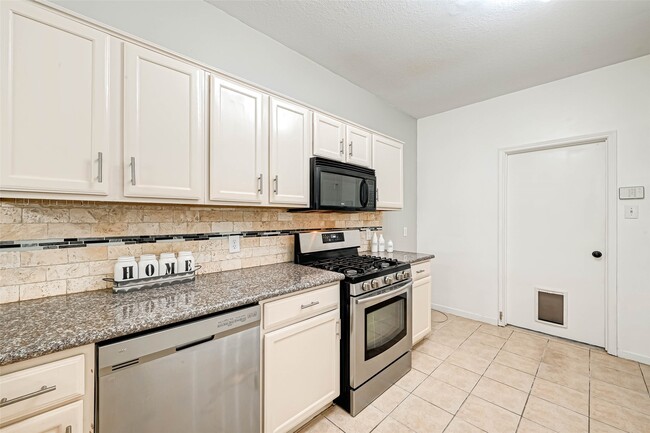 Building Photo - 19443 Maywood Falls Cir