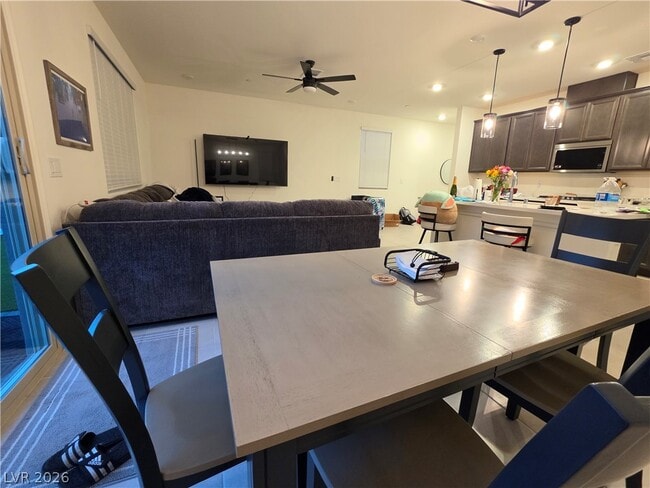 Building Photo - 1593 Crowned Eagle St