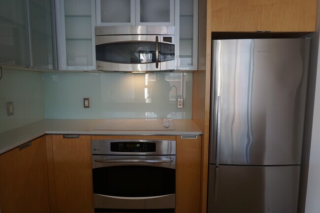 Building Photo - 1441 Ninth Ave