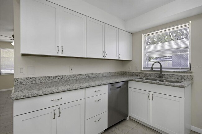 Building Photo - 1230 Amble Ln