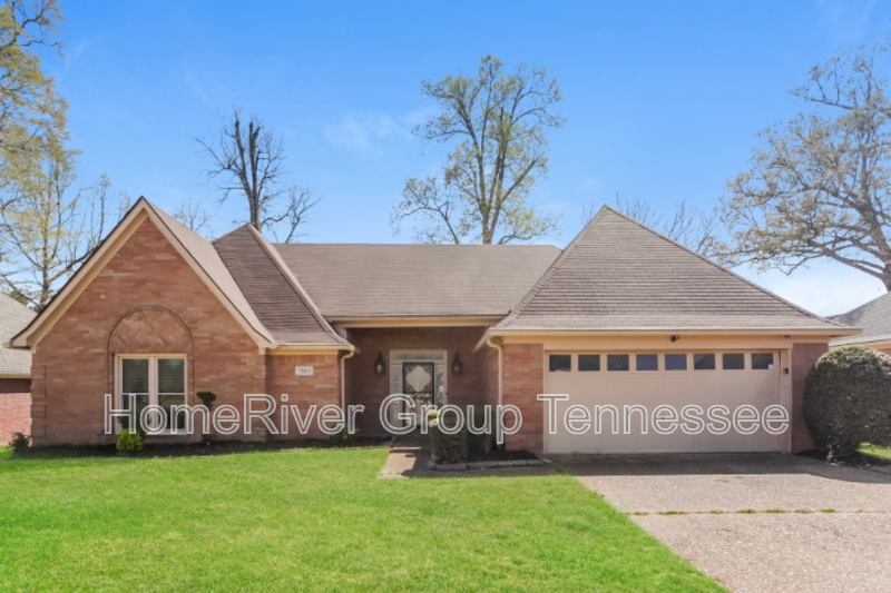 Primary Photo - 7883 Freehold Dr