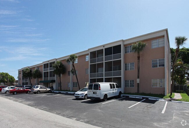 Primary Photo - Flats of Pompano Beach