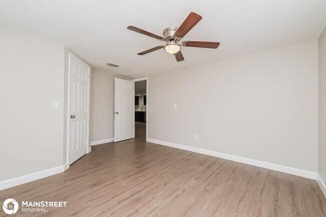 Building Photo - 5706 BAY BLVD, PORT RICHEY, FL 34668