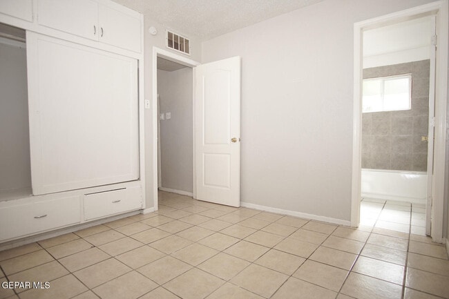 Building Photo - 3803 Tyler Ave